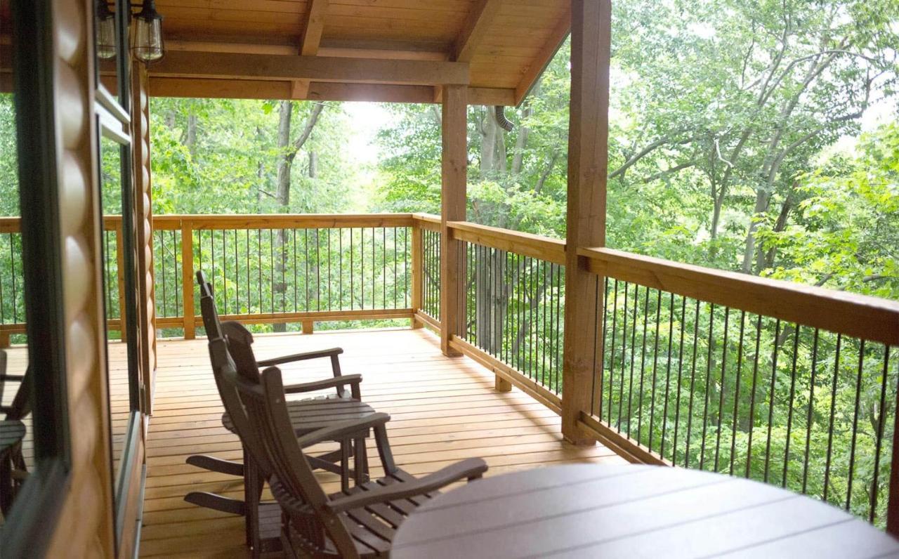 Cricket Hill Treehouse B By Amish Country Lodging Millersburg Exterior foto